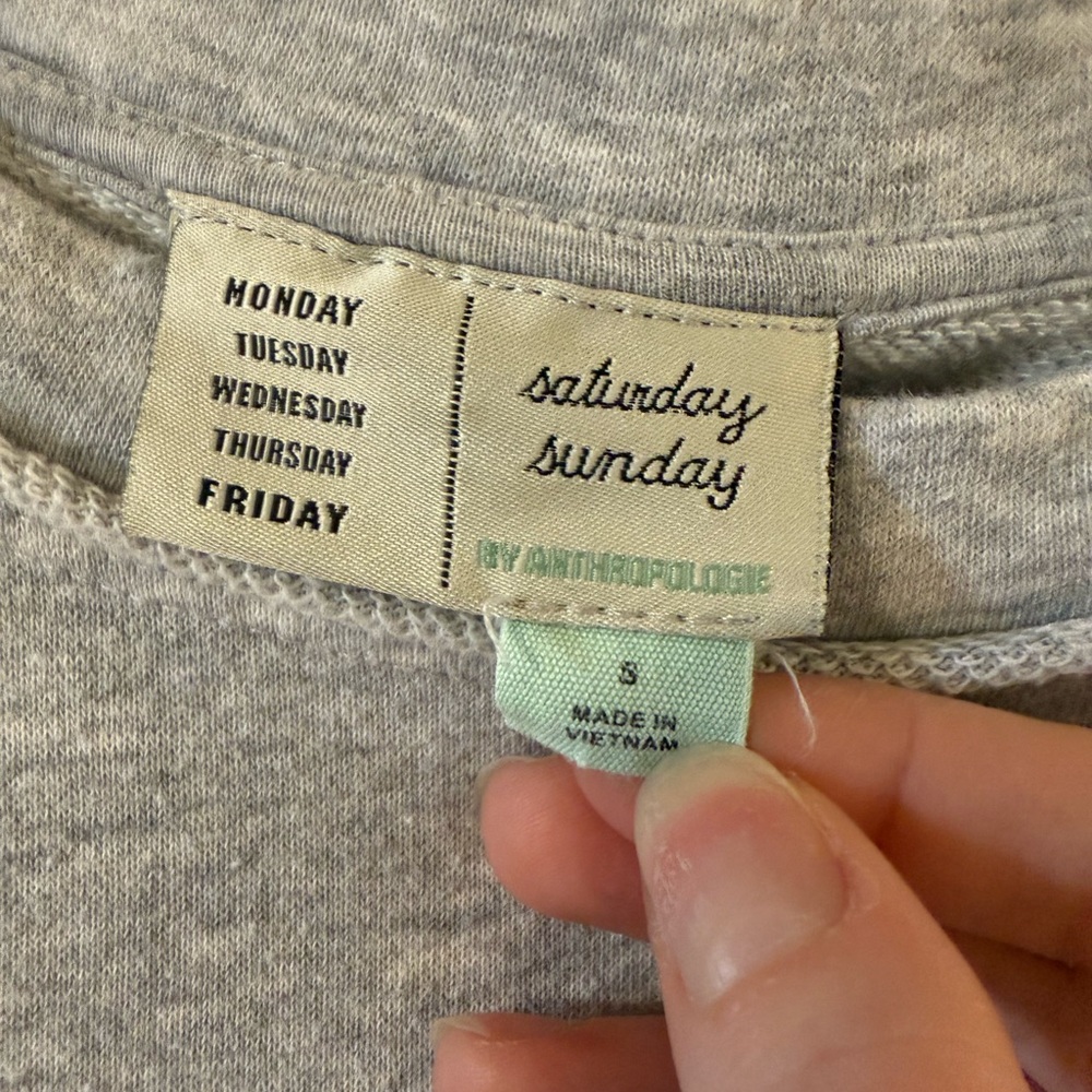 Heather Gray Women's Peplum Sweatshirt - Picture 3 of 4